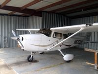 N6152H @ 52F - Sitting in a T-hangar. - by flyboybma