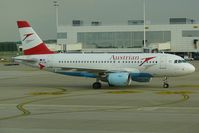 OE-LDB @ EBBR - from Wien - by Jean Goubet-FRENCHSKY