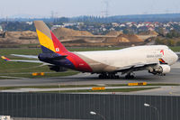 HL7414 @ VIE - Asiana Airlines Cargo - by Chris Jilli