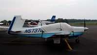 N5737Q @ KOMH - Orange