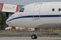 N734A @ LOWW - Aramco Embraer 170