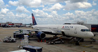 N542US @ KATL - Atlanta - by Ronald Barker