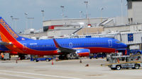 N607SW @ KATL - Atlanta - by Ronald Barker