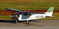 N520ND @ KGFK - University of North Dakota Cessna 172S Skyhawk taxiing from the Charlie ramp to the active runway. - by Kreg Anderson