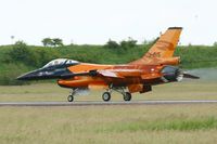 J-015 @ LFOC - Netherlands Air Force General Dynamics-Fokker f-16AM Fighting Falcon, Chateaudun Air Base 279 (LFOC) - by Yves-Q