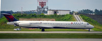 N966DL @ KATL - Landing Atlanta - by Ronald Barker