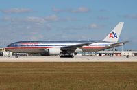 N784AN @ MIA - American 777-200