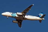 SU-GBA @ EGLL - Airbus A320-231 [0165] (EgyptAir) Home~G 04/01/2010. On approach 27R. - by Ray Barber
