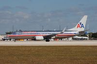 N830NN @ MIA - American 737-800 - by Florida Metal