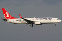 TC-JFY @ VIE - Turkish Airlines
