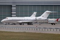 N624BP @ LOWW - BD700 - by Andy Graf - VAP