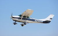 N2551R @ KOSH - Cessna 182K
