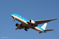PH-BQL @ KJFK - Going to a landing on 31R @ JFK