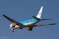 PH-BQL @ KJFK - Going to a landing on 31R @ JFK