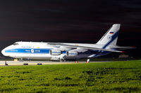 RA-82043 @ LOWG - RA-82043