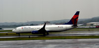N3769L @ KDCA - Takeoff roll National - by Ronald Barker