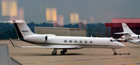 N885KT @ KLEX - Lexington