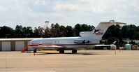 N725CK @ KLEX - Lexington  Horse carrier