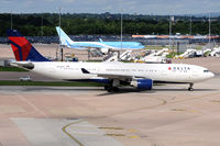 N852NW @ EGCC - Delta Air Lines