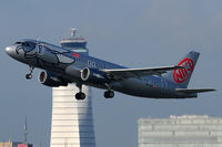 OE-LEC @ VIE - NIKI - by Chris Jilli