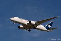 N964AM @ KJFK - Going to a landing on 31R @ JFK - by Gintaras B.