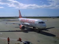 G-EZGC @ LPFR - Just arrived from Gatwick I think - by Guitarist