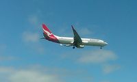 ZK-ZQC @ NZAA - Landing at Auckland - by magnaman