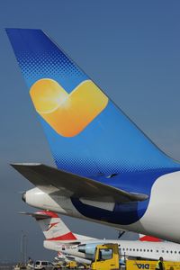 G-DAJC @ LOWW - Condor Boeing 767-300 - by Dietmar Schreiber - VAP