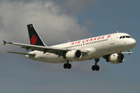 C-FGYS @ KMIA - Air Canada
