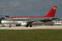 N324NB @ KMIA - Northwest Airlines
