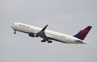 N193DN @ KLAX - Boeing 767-300 - by Mark Pasqualino