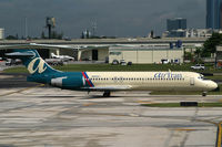 N906AT @ KFLL - Air Tran