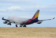 HL7618 @ LOWW - Asiana Boeing 747-400 - by Dietmar Schreiber - VAP