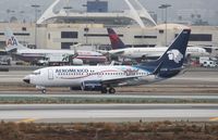 XA-CYM @ KLAX - Boeing 737-700 - by Mark Pasqualino