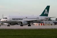 N634MX @ KMIA - Mexicana