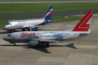 OE-LNM @ EDDL - Lauda Air