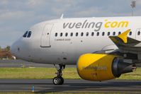 EC-KLT @ LFPG - Vueling to BCN - by Jean Goubet-FRENCHSKY