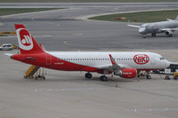 OE-LEY @ LOWW - Niki Airbus A320