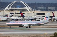N886NN @ KLAX - Boeing 737-800 - by Mark Pasqualino