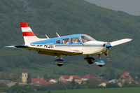 OE-DHU @ LOAS - Approach