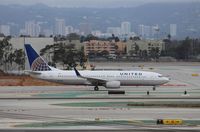 N27213 @ KLAX - Boeing 737-800
