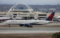 N651DL @ KLAX - Boeing 757-200