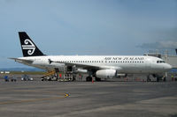 ZK-OJQ @ NZAA - At Auckland - by Micha Lueck