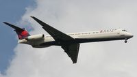 N960DL @ MCO - Delta MD-88