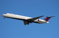 N994DL @ TPA - Delta MD-88