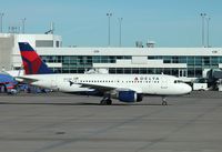 N301NB @ KDEN - Airbus A319 - by Mark Pasqualino