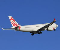 VH-XFD @ YPPH - On takeoff roll to Melbourne. - by lukemcconville