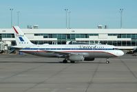 N475UA @ KDEN - Airbus A320