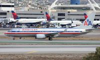N899NN @ KLAX - Boeing 737-800 - by Mark Pasqualino