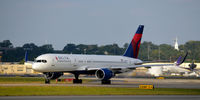 N900PC @ KATL - Taxi Atlanta - by Ronald Barker